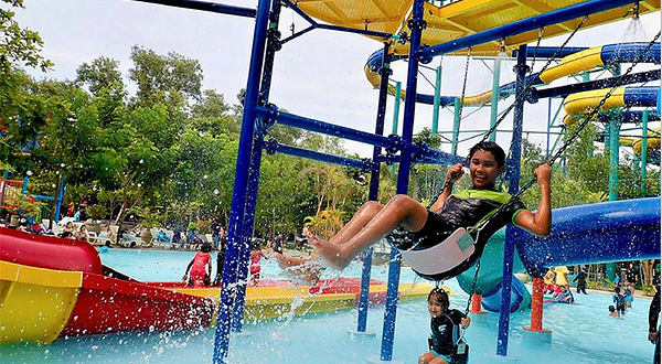 槟城逃生冒险游乐主题公园