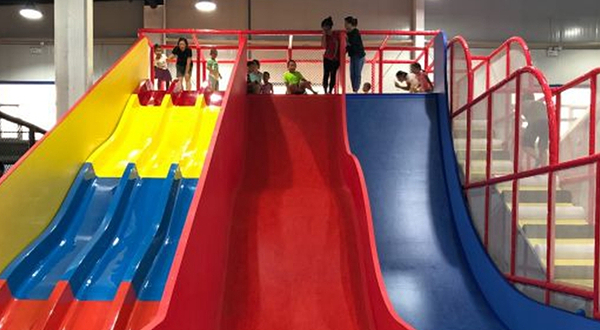 美懋蹦床俱乐部(美懋教育广场店)