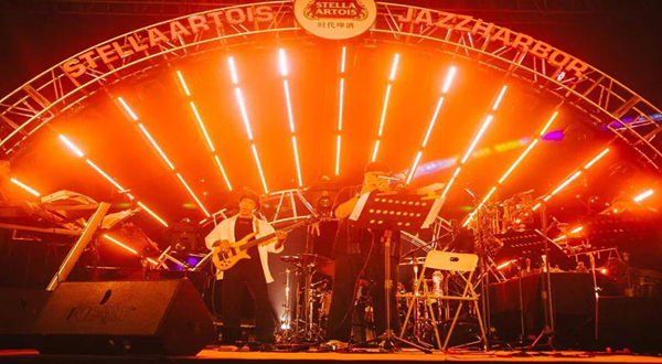 南昌国体中心2018黑米音乐节