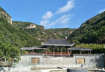 青铜山大峡谷第 8 张图片