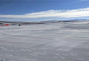 巩留县冰雪运动中心滑雪场第 5 张图片