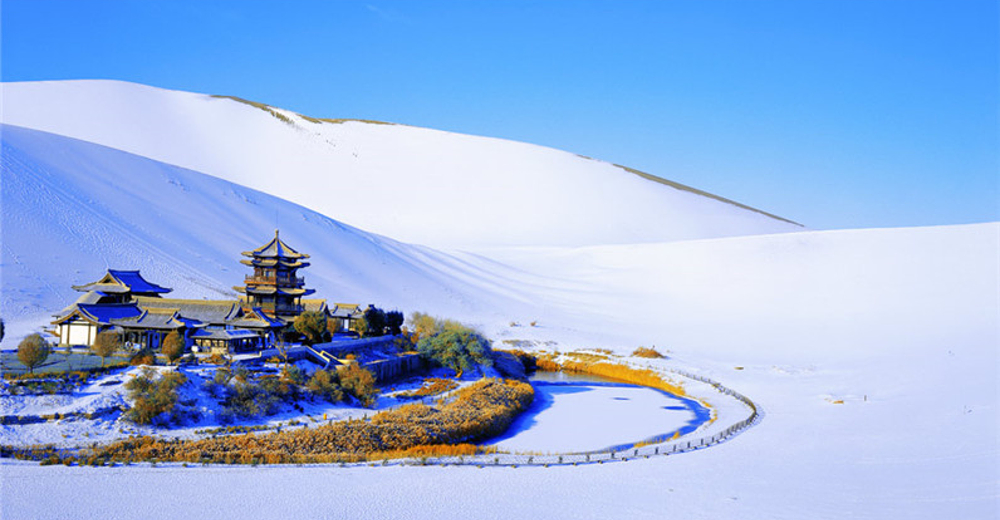 【赠酒店接送】莫高窟 鸣沙山月牙泉经典一日游直通车