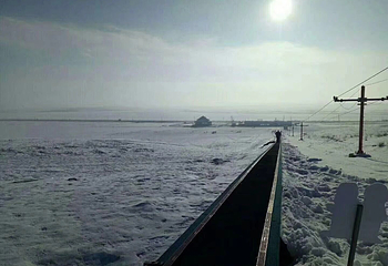 汗腾格里滑雪场第 3 张图片
