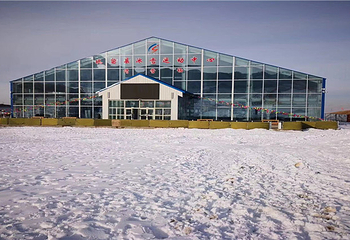 巩留县冰雪运动中心滑雪场第 2 张图片