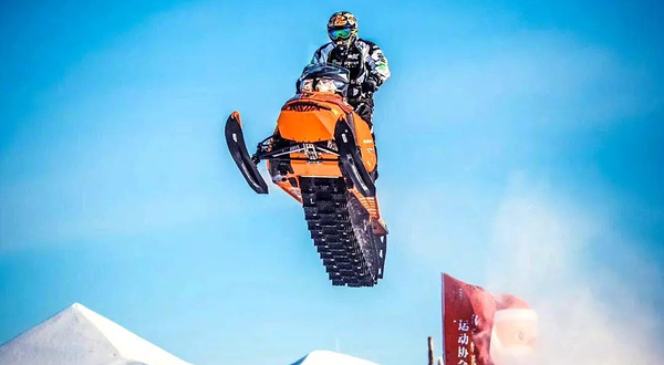 苍狼白鹿运动基地