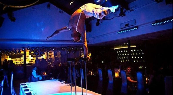 黄金海岸吸血鬼餐厅