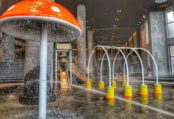枫叶小镇温泉度假区第 2 张图片