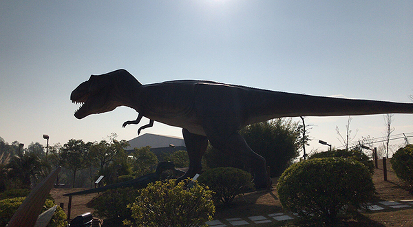 侏罗纪恐龙主题公园