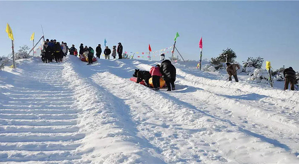 白各庄绿洲水乡养生园绿洲冰雪乐园