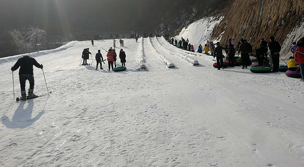延安美源滑雪场