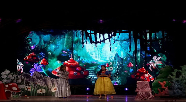 《三只小猪与白雪公主》人偶实验儿童剧