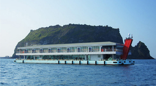 牛岛海域船上海钓