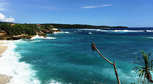 佩妮达岛MBC会所