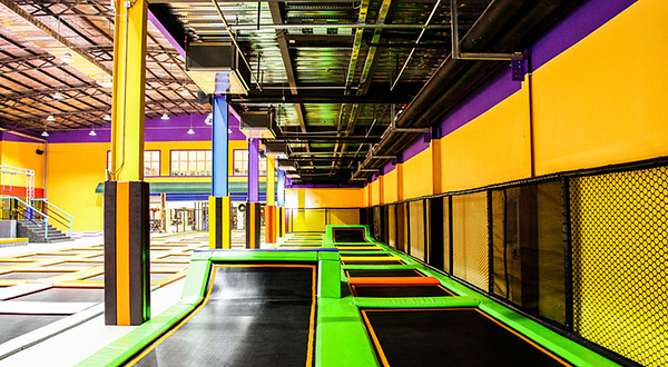 口袋屋活力空间蹦床公园旗舰店