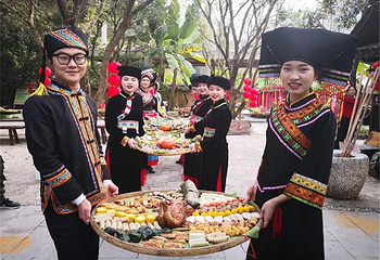 宁明花山岩画景区第 9 张图片