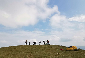 南宁笔架山滑翔伞基地第 2 张图片