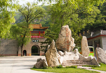 黄龙山庄旅游区第 2 张图片
