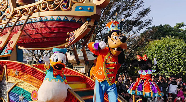 香港迪士尼门票+珠海口岸至香港迪士尼车票(途径港珠澳大桥)