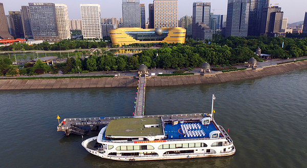 钱塘江夜游（奥体中心码头）