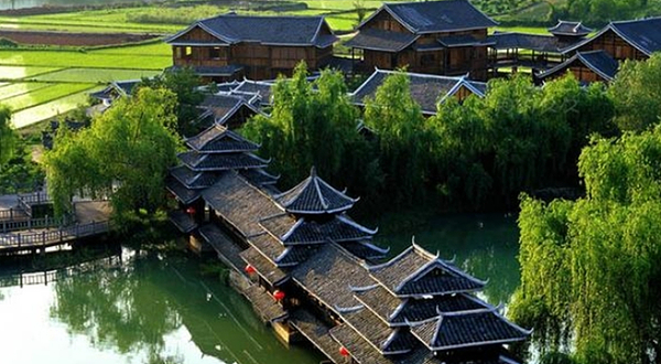 世外桃源渊明山庄