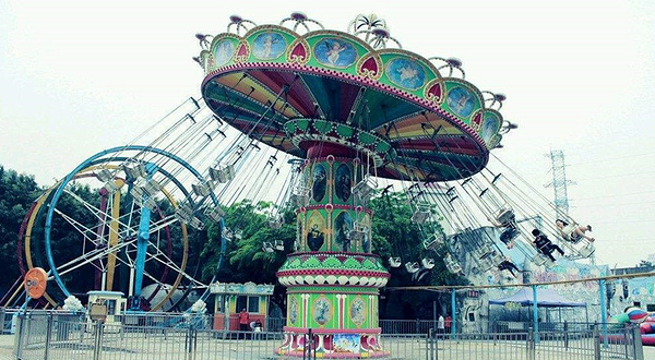 森林公园龙鑫游乐场