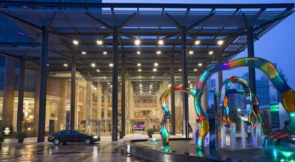 上海浦东喜来登由由大酒店