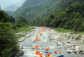 秦岭峡谷漂流第 4 张图片