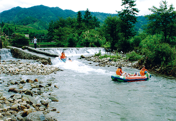 崀山鲤溪峡谷漂流第 4 张图片