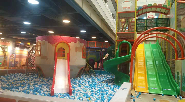 威风探险家主题乐园