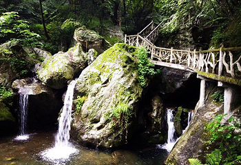 武当山南神道旅游区第 6 张图片