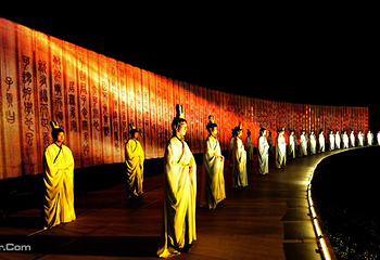 《鼎盛王朝·康熙大典》实景演出第 10 张图片