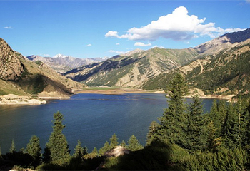 大龙池旅游风景区第 3 张图片