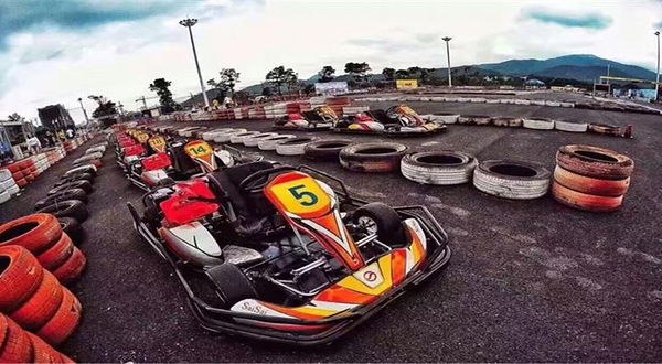 赛达卡丁车赛车主题乐园