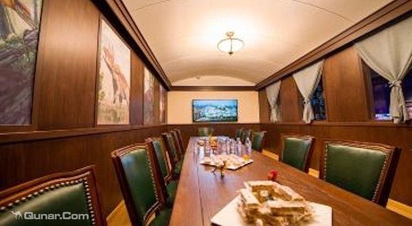 恐龙人俱乐部(上海白玉兰广场店)