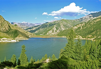 大龙池旅游风景区第 2 张图片