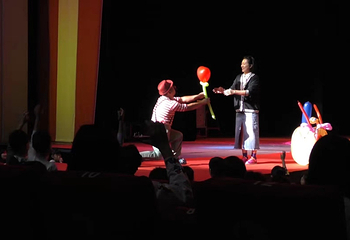 2019十一津湾滑稽杂技专场演出第 1 张图片