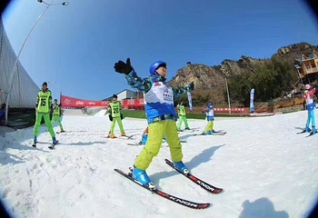 五盖山野外滑雪场第 9 张图片