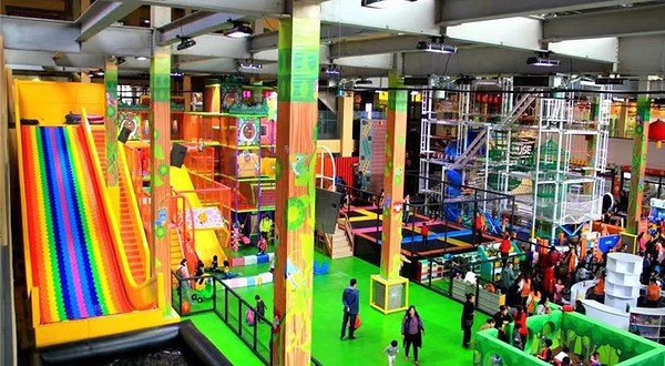 卓尔乐新维度娱乐运动空间