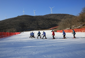襄阳横冲国际滑雪场第 7 张图片
