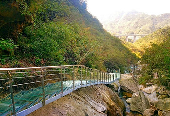 碧龙峡旅游景区第 6 张图片