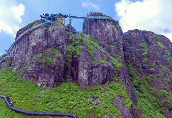 清远金子山原生态旅游风景区第 6 张图片