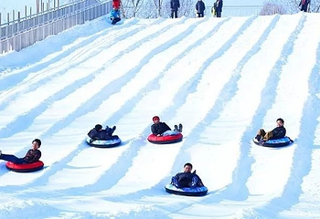 嵩顶滑雪度假区第 2 张图片