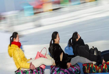 塔山湖同乐园·滑雪场第 7 张图片