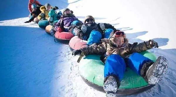 小白河水旱渡口戏雪乐园