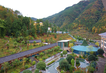 光雾山富硒温泉第 5 张图片