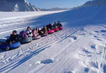 山地滑雪场第 6 张图片