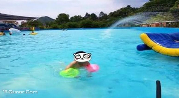 常驰山与城美人鱼水上世界