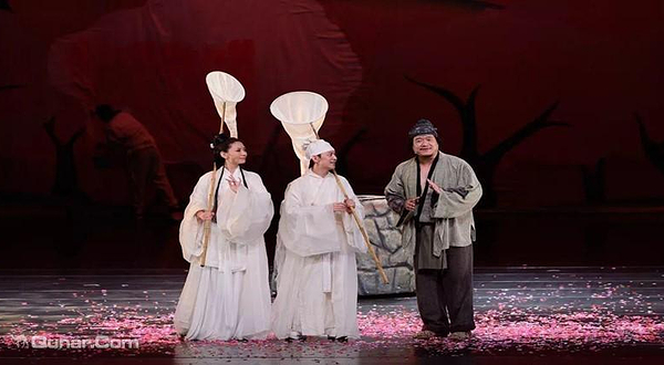 【昆明】明星版话剧《暗恋桃花源》何炅黄磊孙莉主演