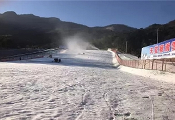 金寨莲花山滑雪场第 4 张图片