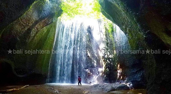 光环瀑布 Tukad Cepung